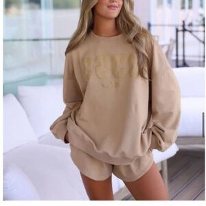 Beige Lounge Set from cocolillys